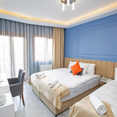 Taksim Leon'S Hotel Истанбул Екстериор снимка