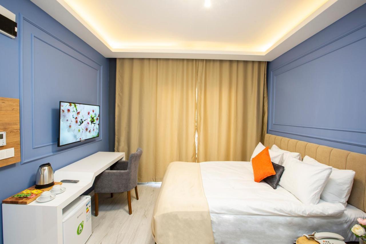 Taksim Leon'S Hotel Истанбул Екстериор снимка
