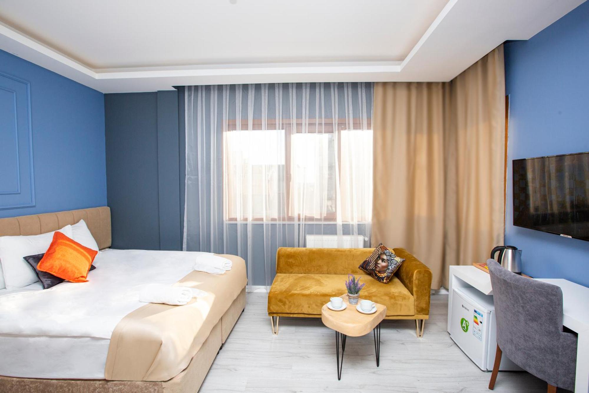 Taksim Leon'S Hotel Истанбул Екстериор снимка